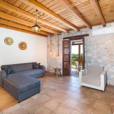 Vasilikí Abeloklima Superior Apartment מראה חיצוני תמונה